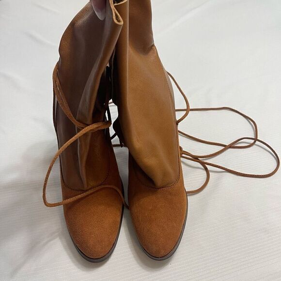 Steve Madden Women’s Leather Hangur  Wraparound Boot Shoes Size 39/9 New - Picture 2 of 9